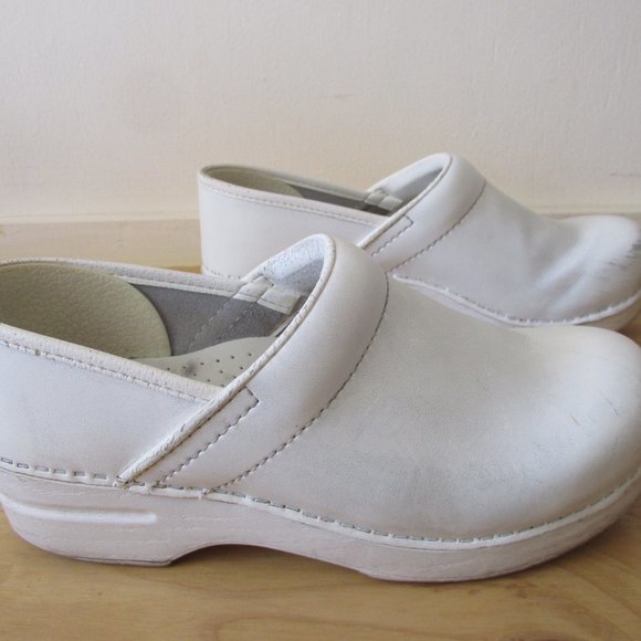White Dansko Profesional Clogs, Wide - Picture 2 of 8
